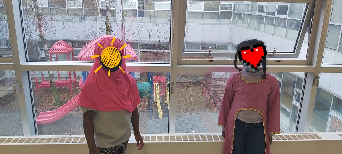 melissa_hardy79's tweet photo. Celebrating @yorkwoods multicultural day!
@tdsb_helen @tdsb https://t.co/2itBtBU3BT