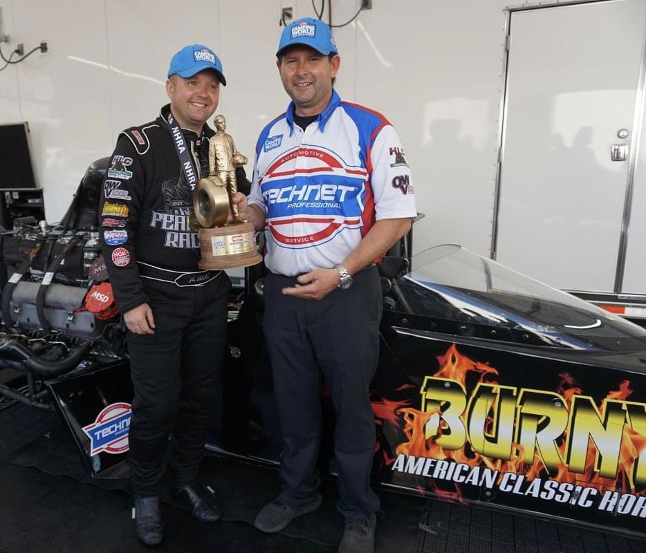 joshharttf's tweet image. Happy Birthday to the most bada$$ crew chief in NHRA 👊🏁🏆🤘

RMFD #thebrain #race #loyalty #blessed