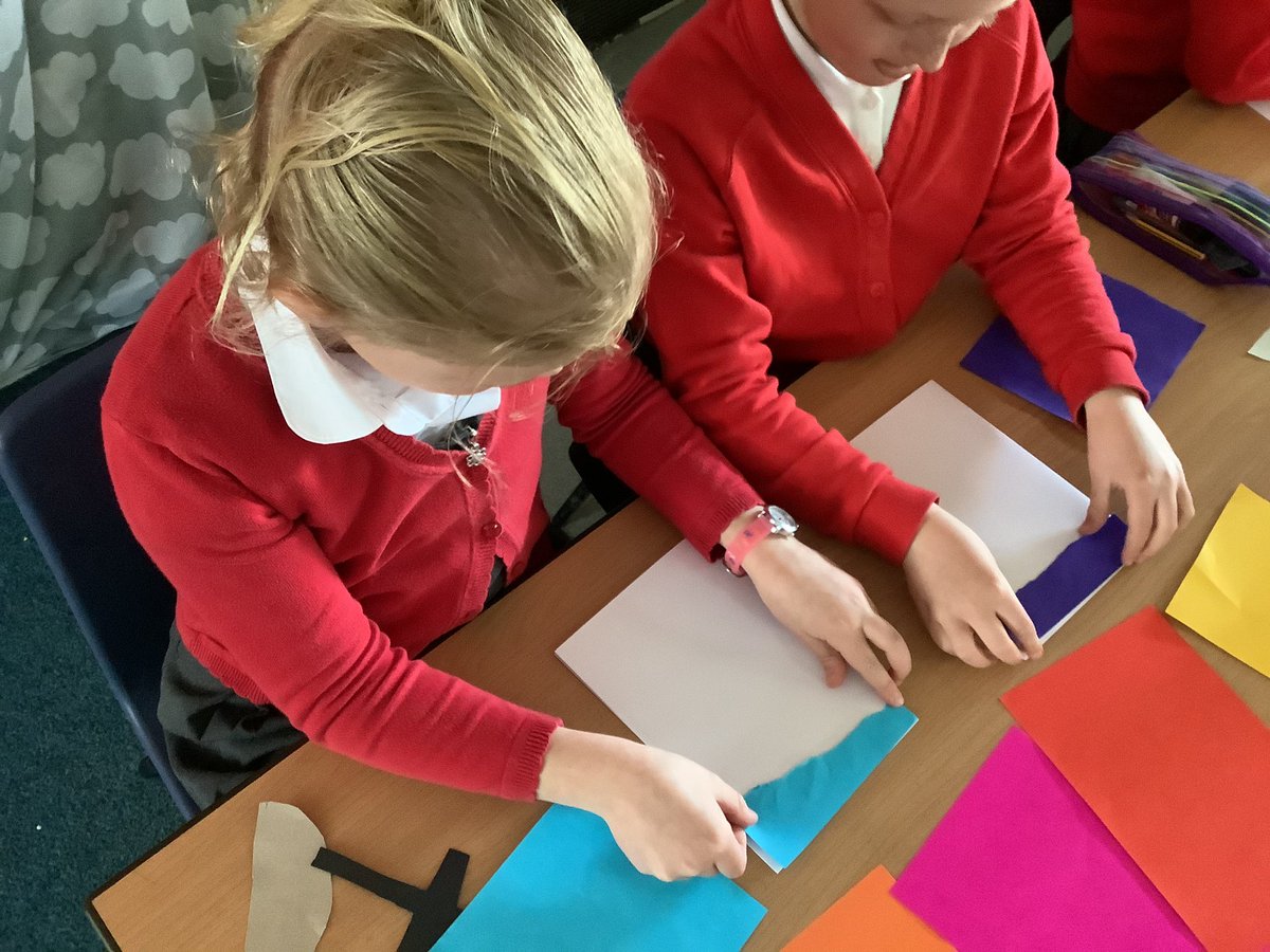 OakClassStBarts's tweet photo. ... a sneak preview of @ClassPalm working creatively yesterday 🌴🌟 https://t.co/0haguIgcI6