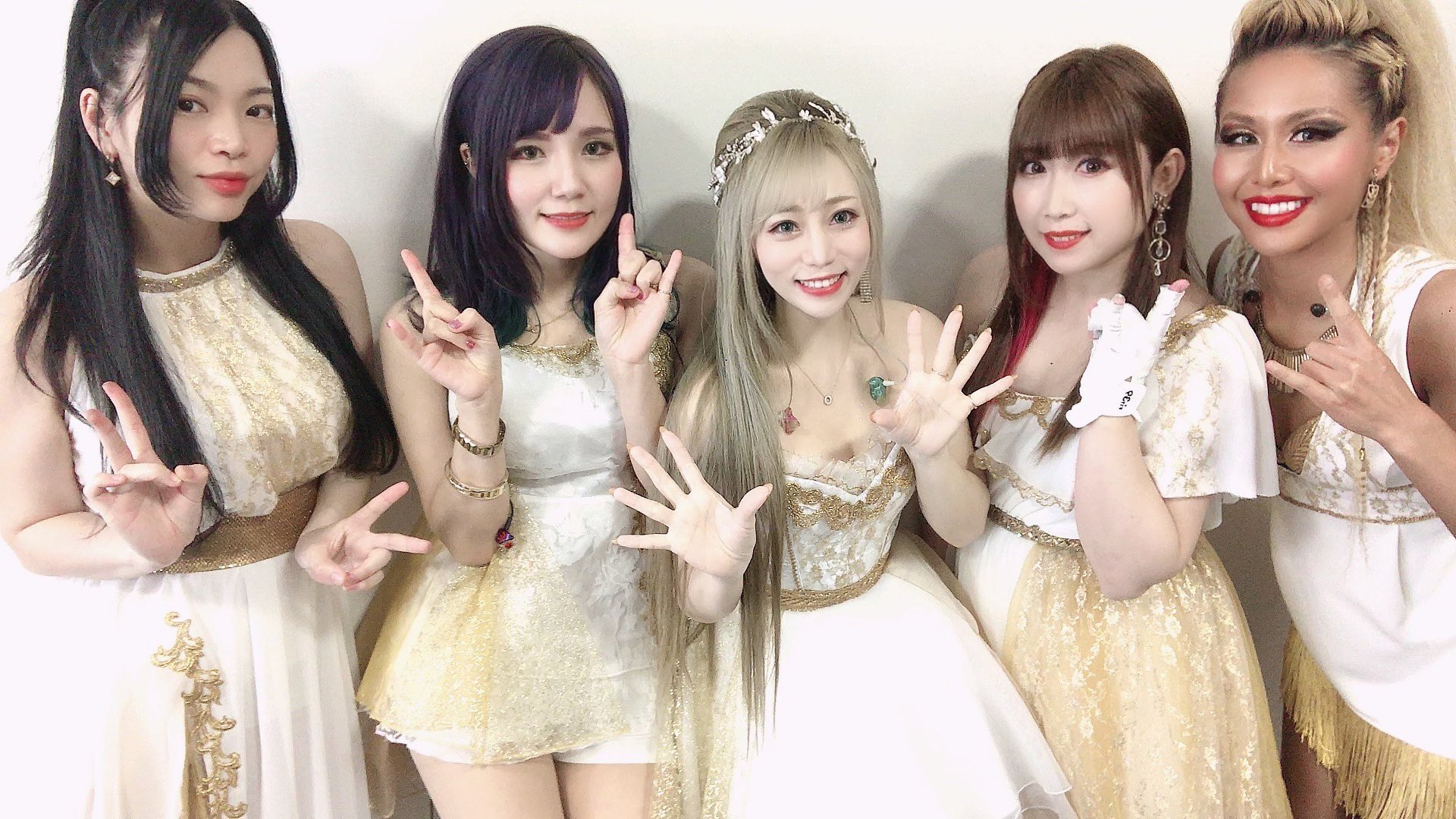 【特価】 ラブバイツ LOVEBITES 1枚 プレミアムシート 4/2なんばhatch - 国内アーティスト