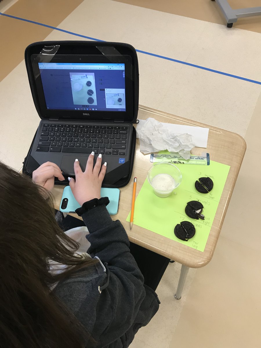KimRauschenber1's tweet photo. OREO Science and ELA combined!  @TallmadgeMiddle @KKnottsTMS https://t.co/2HWatLaOg0