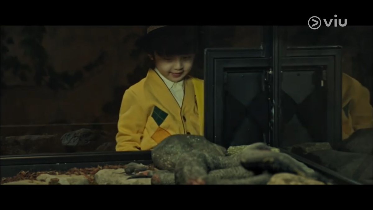 macel1387's tweet photo. I never think this kid is young Jaehoon but i think young Han Seojoon🤔😂This is the very first scene from ep.1 so i think mouse story is related to this🤔First i watched i think predator&amp;prey but now seems unlikely🤔🤔🤔
#MouseEp8 https://t.co/xPlt28535w
