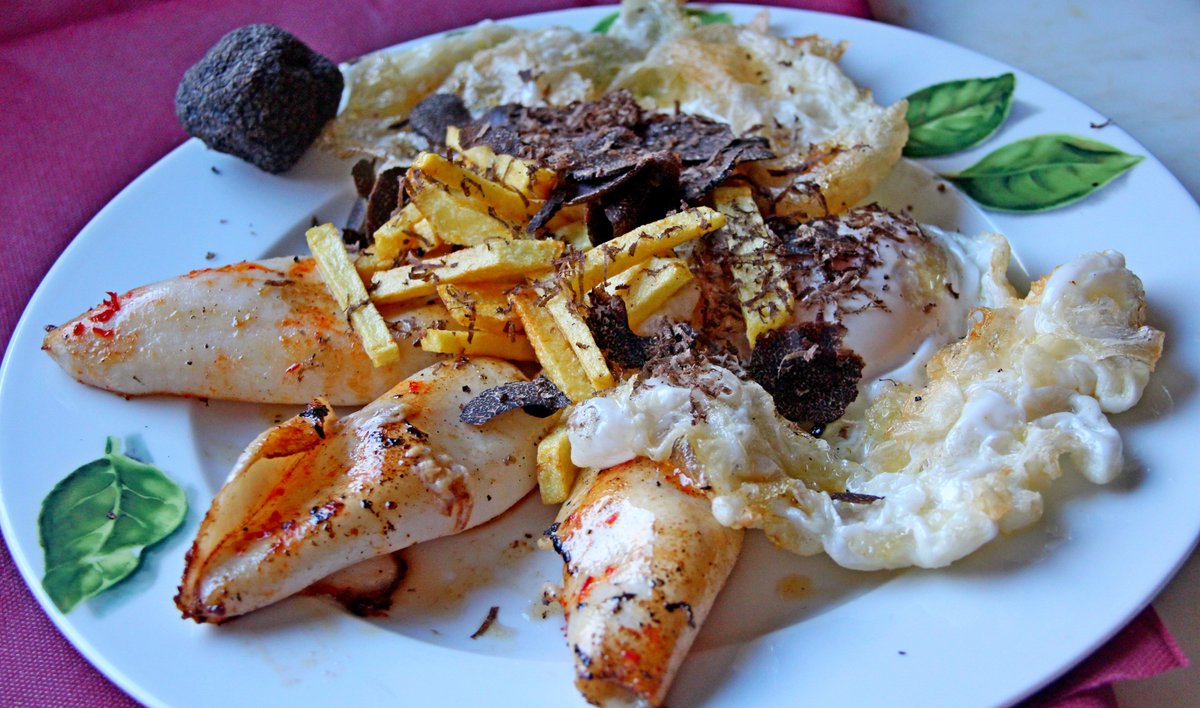 #huevos de #oca #trufa y #chipirones.