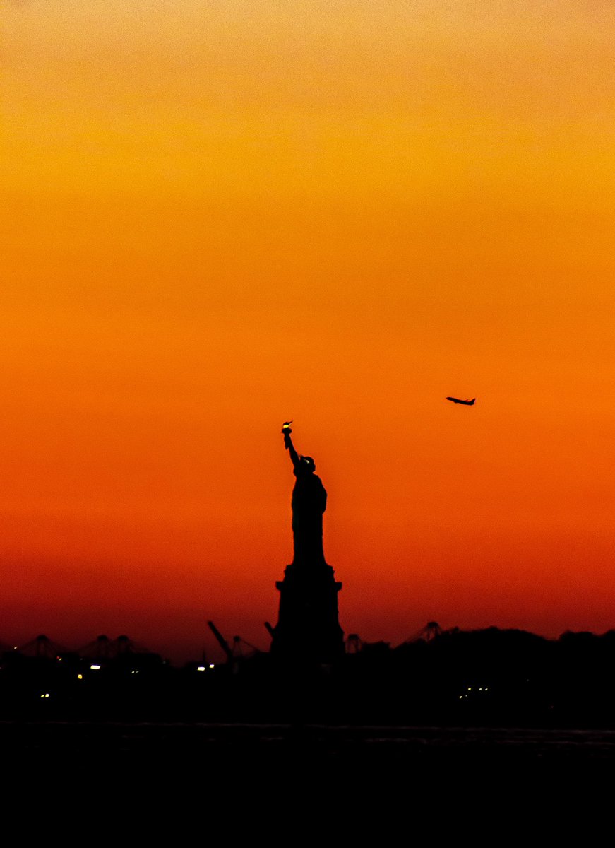 mikefriend. tweet media