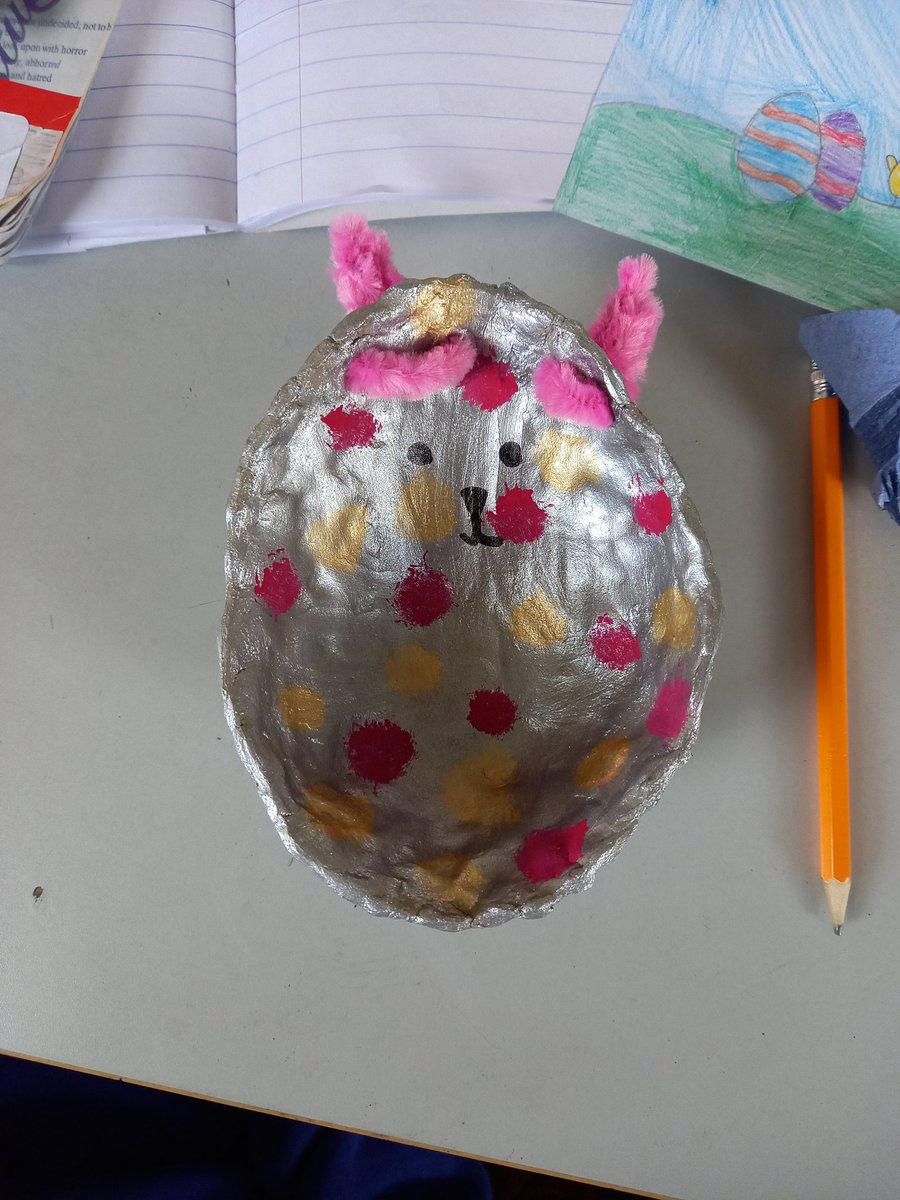 MsGray_Molaga's tweet photo. Happy Easter 🐣🐰 https://t.co/Sj49K8615W