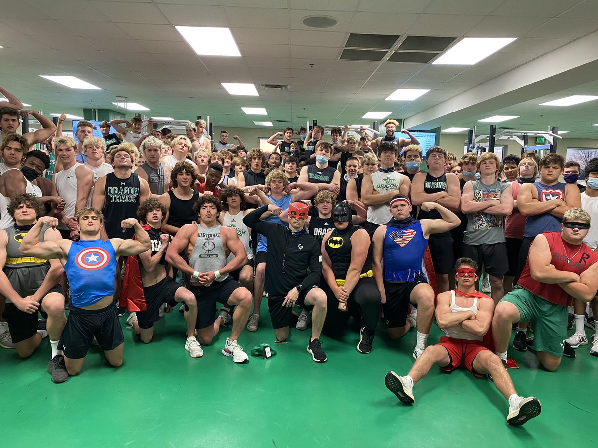 CarrollDragonFB's tweet photo. FAT ARM FRIDAY!!!!!! Super Hero Edition!!!! #ProtectTheTradition #NoFear #Finish https://t.co/7FLKckiAPz