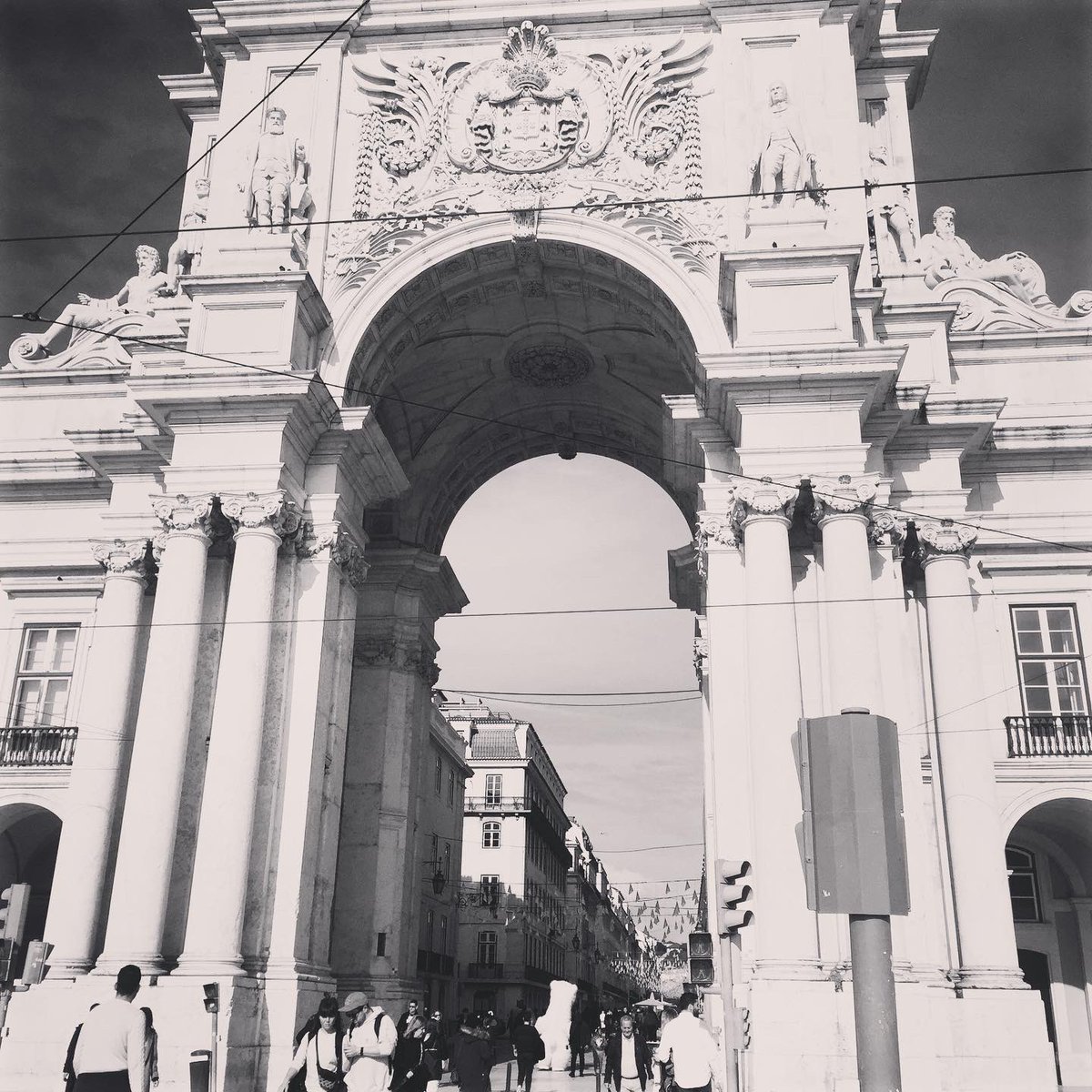 virtual_nomads's tweet photo. #pracadecomercio #lisbon #Lisboa #Portugal #wanderlust https://t.co/wVcLaUCcz3