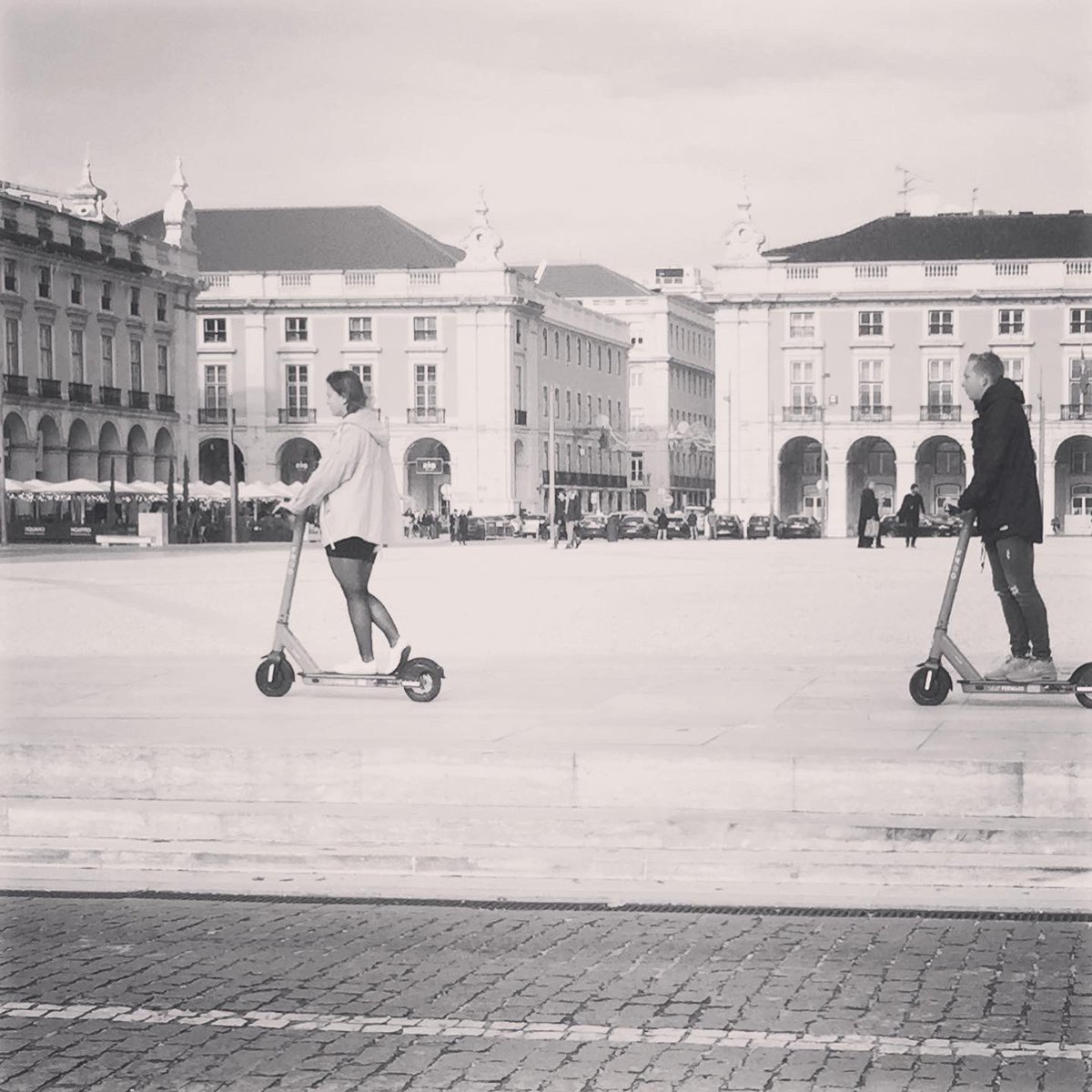 virtual_nomads's tweet photo. #pracadecomercio #lisbon #Lisboa #Portugal #wanderlust https://t.co/wVcLaUCcz3