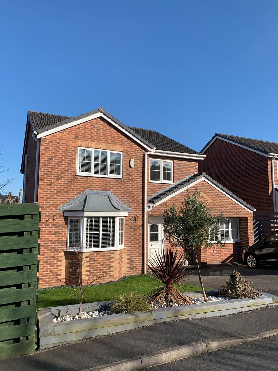 CompliantEpc's tweet image. Domestic EPC🟢
The team continue working hard💪
Property in New Tupton earlier this week📍
An early 2000s cavity construction🧱
Covering an area of 117m📏
Secured it an EPC rating of C💚
———————————————————
#sap #epc #energy #cleanenergy #energyefficiency #clean #hardwork #friday