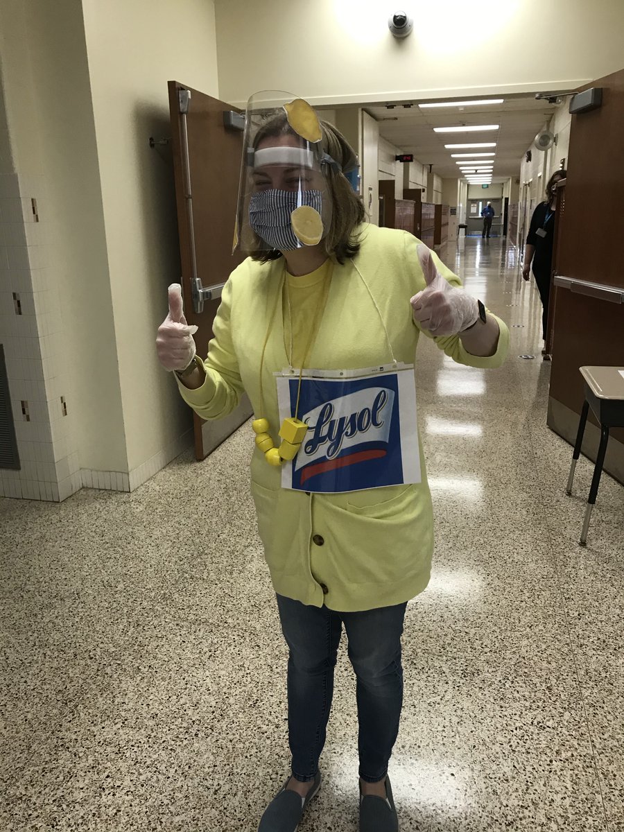 McCormickES's tweet photo. Doughnuts and Disinfectant Day! Our Staff Development and Primary Resource Teachers dressed as Lysol and Clorox to surprise our staff with some tasty treats! #teacherappreciation #doughnuts #disinfectant https://t.co/KPPtpW8ThE