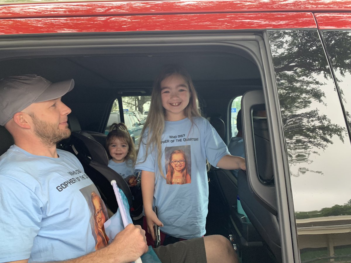 Gopher of the quarter Jaylyn!  She demonstrates the SEL  competencies of self awareness, self management, social awareness, relationship skills and responsible decision making every day!  Happy SEL day. #pascoproud #gooherpride #PascoSEL #SELday