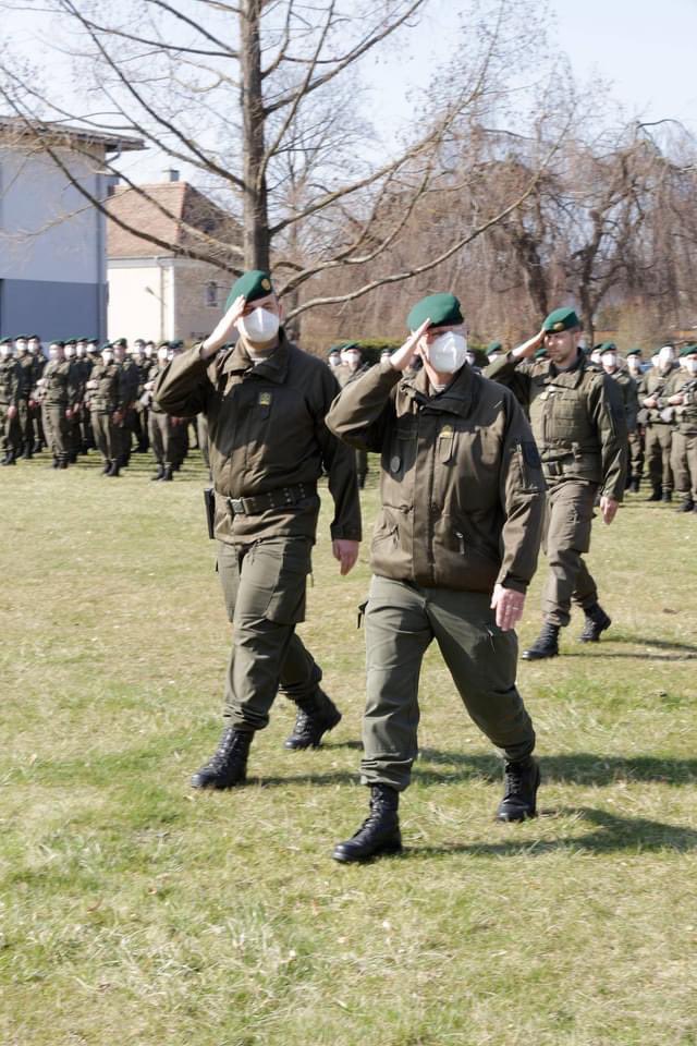 HartingerGeorg's tweet photo. Heute fand die Angelobung beim #Stabsbataillon3 in der Raab-Kaserne statt. Ich wünsche den Rekruten alles Gute und viel Soldatenglück. https://t.co/qkkQQosztg