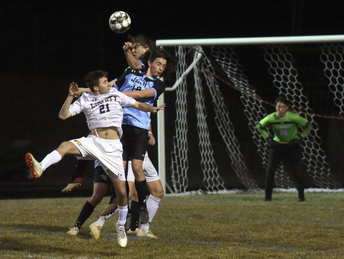 carrollvarsity's tweet photo. Let's take a look at the latest fall sports standings and stats as of March 26, 2021. Check them out, HERE: https://t.co/B3S6LpyYQR #CVFootball #CVSoccer #CVFH #CVVB #CVGolf https://t.co/c9XoeYdjYK