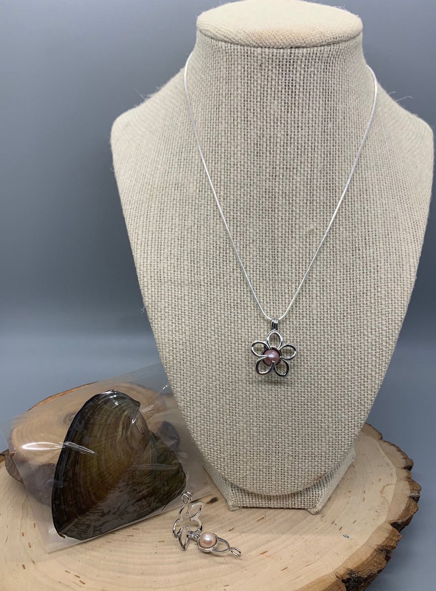 AdornbyJennifer's tweet photo. Excited to share this item from my #etsy shop: Charm Cages for Pearls Variety of Styles including #breastcancerawareness #dreamcatcher #flower #cross #cameracharm by Adorn by Jennifer https://t.co/fRWVmKq5NM https://t.co/N8jZPJFaA6