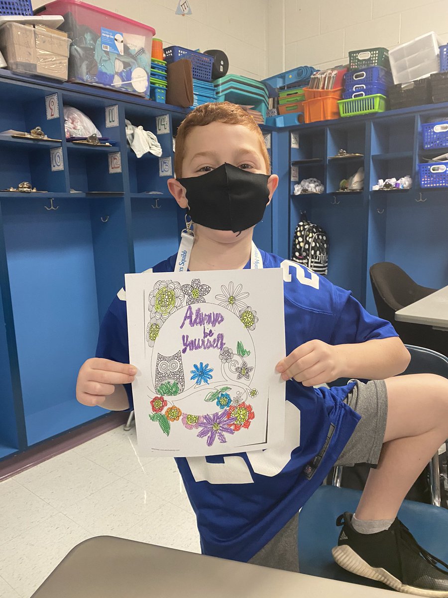 teacherdolan's tweet photo. 3rd graders start the day with some mindful coloring. #SELDay #rvilleproud https://t.co/qVn18wjZWK
