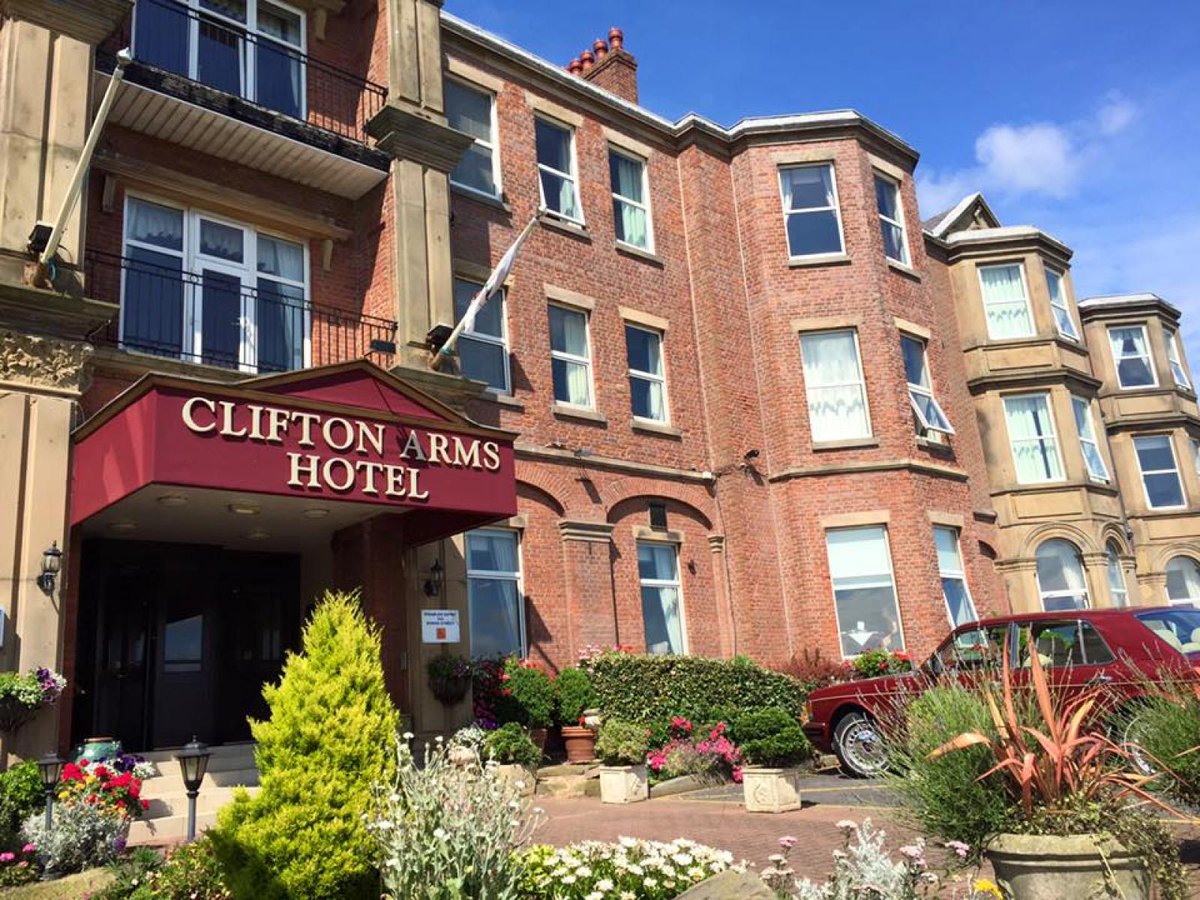 Beach Cottage Lytham tweet media