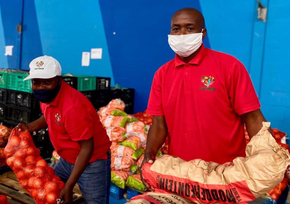 yebofresh's tweet photo. We pride ourselves in affordable & fresh products delivered to your door👌🏽 Spend more time doing what you love. Our passionate team take care of your shopping 🍏 https://t.co/eOAiPVXqUf #Township #TownshipLiving #TownshipEconomy #OnlineShopping #BuyNow #WeDeliver #yebofresh https://t.co/OsOmZBxCtv