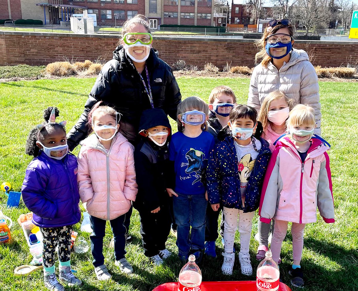CIDschool's tweet photo. What colors combine to make green and purple? What happens when you combine Mentos and Coke? For the past week, CID preschoolers have been learning all about science. https://t.co/J2UiJbXmM1