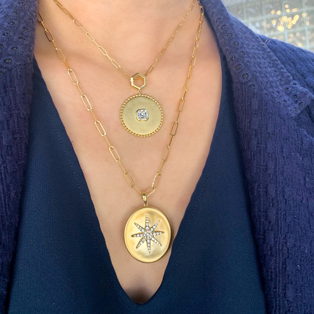 Bachendorfs's tweet photo. Reach for the stars ⭐ with the newest collection by @dovesjewelry.

 #necklace #gold #style #jewelrydesign #finejewelry #accessories #instajewelry #necklaceoftheday #goldjewelry #minimalism #jewelrylover #shoplocal #goldnecklace #layernecklace #paperclipchain #chainnecklace https://t.co/SmJhk9bqyJ