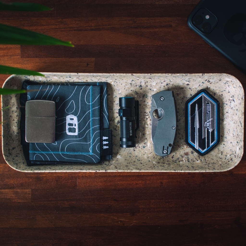 packconfig's tweet photo. LOADOUT: Minimal, but well built
Sometimes a simple day calls for a simple carry. Here’s a collection of some tried and tested pocket items.
–
https://t.co/SFlPPCTkWz
–
#adventureconfig #loadout #everydaycarry #EDC #spyderco #zippo #beskar #mandalorian #starwars #thisistheway https://t.co/VUqCfa6Wxc