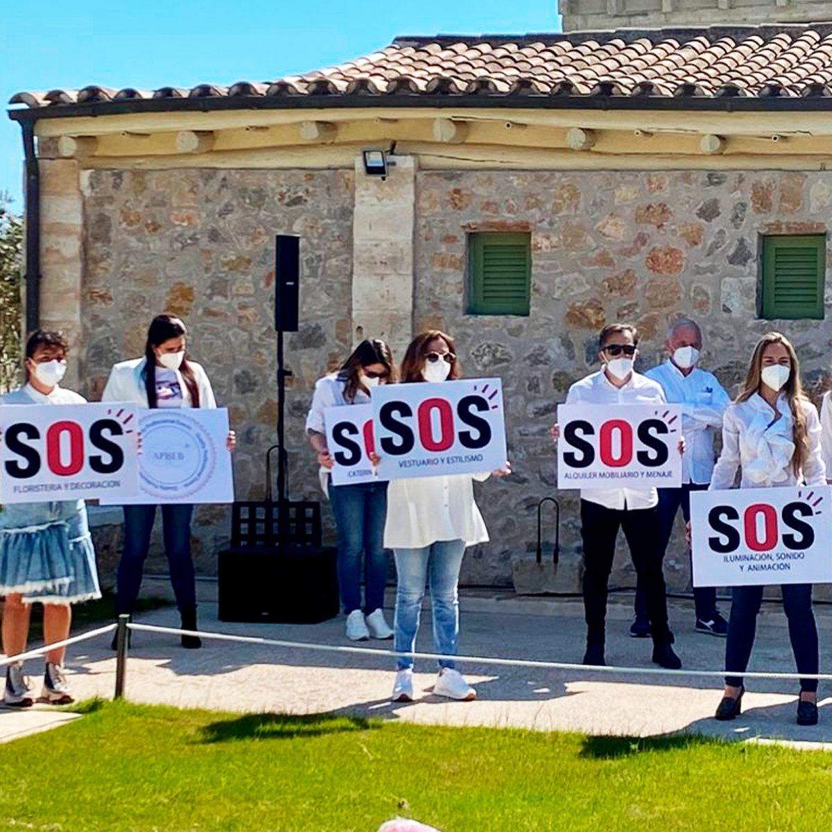 SOSTourism's tweet photo. El movimiento empresarial #SOSEventos reclama a las administraciones que tracen un plan de reanudación y salvación: “El sector no puede permitirse otro año más a 0, el primer trimestre está perdido” 🙏

Aquí puedes leer el manifiesto➡️ https://t.co/omQo0obVoo.

#TurismoSomosTodos https://t.co/RGI7dU5a6m