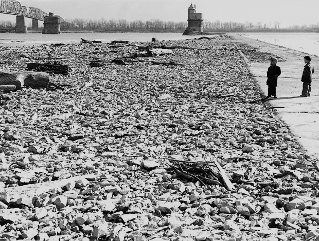 STLyesterday's tweet photo. A Look Back: St. Louis made tap water clear just in time for World's Fair https://t.co/O0JFammc4U https://t.co/BbFKQ36bl7