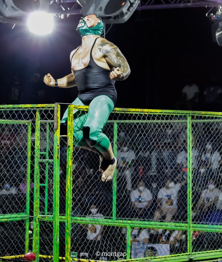 hijodelespectro's tweet image. Excelente viernes,a toda la Nacion espectral .
Cree en ti y todo será posible. 
📸 @montgap
#espectromanialodehoy #Uyaseeee #thegreenbeast #luchatime #LuchaLibreMexicana #prowrestling #tattoostyle #redessociales #photography #arenanaucalpan #gym #evopharma #suprememax