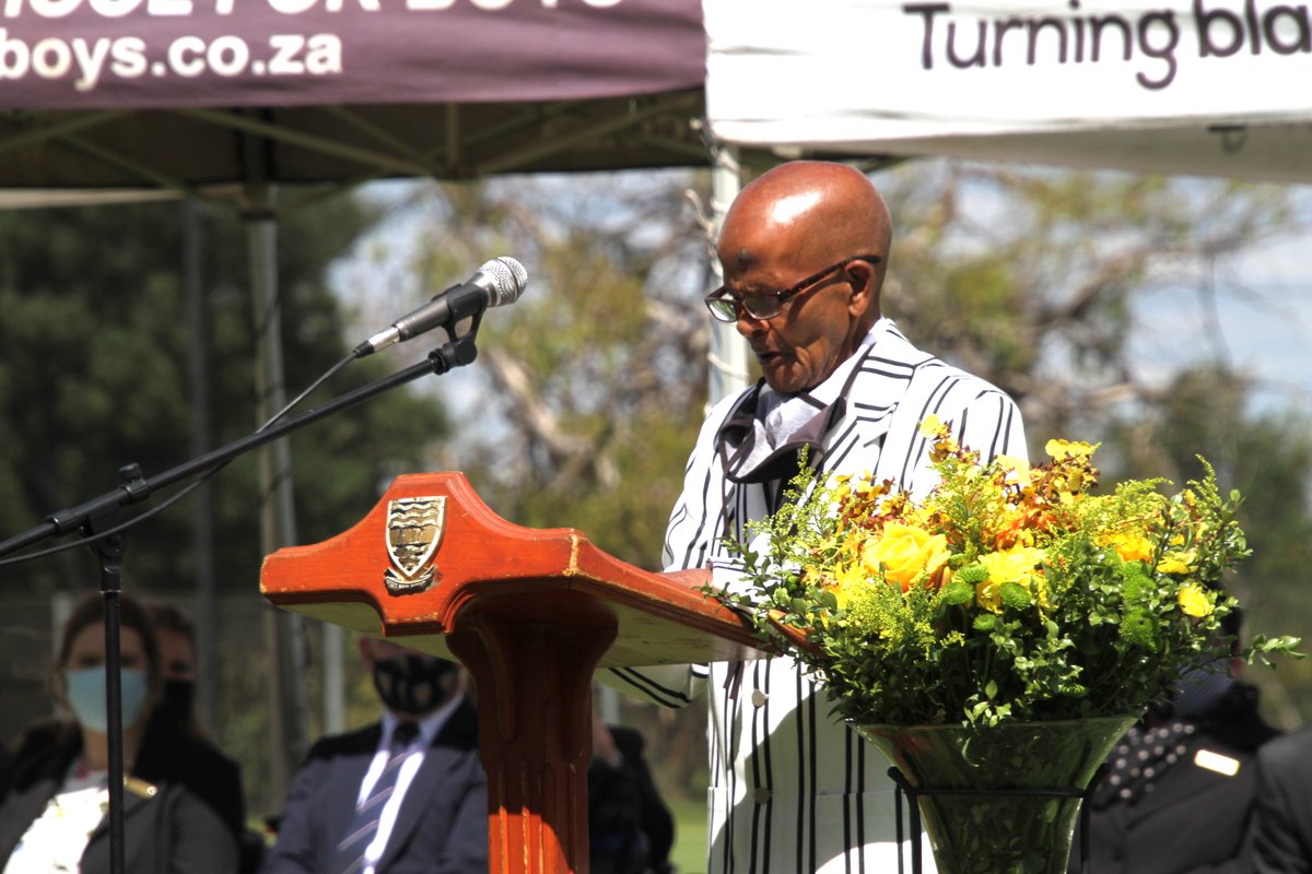 jeppeboys's tweet photo. A personal address, guard of honour, and unveiling of the new 'Ledwaba Stairs' plaque which Martin shared with Headmasters Mr Quail, Mr Tait, Mr Dempsy, and Mr Jackson. The Ledwaba family joined him for his beautiful day. https://t.co/kIctCsKOg5