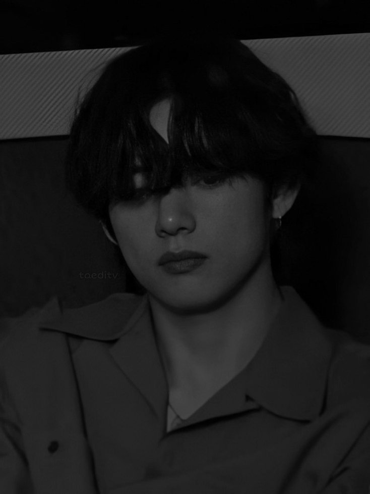 taelstae1's tweet photo. This boy #taehyung https://t.co/gwvUR2UtFd