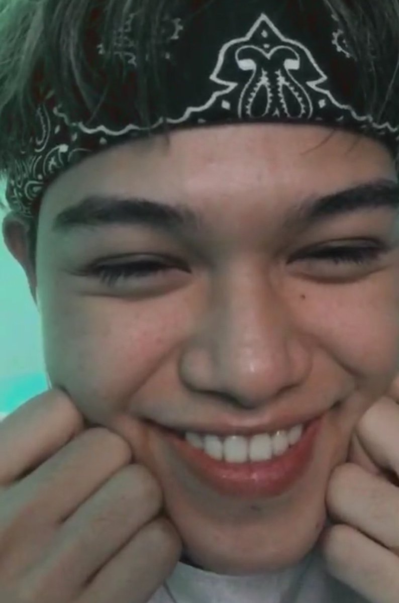 110899_'s tweet photo. oo naaa cute ka na ngaaaa

#ALAMAT @Official_ALAMAT https://t.co/S1U762Ndti