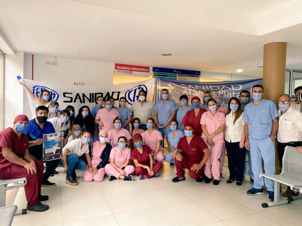 PedroBorgini's tweet photo. #Ahora RECOMPOSICIÓN SALARIAL URGENTE #Ipensa #TrabajadoresDeLaSanidadUnidos https://t.co/Jq8H5BSJNP