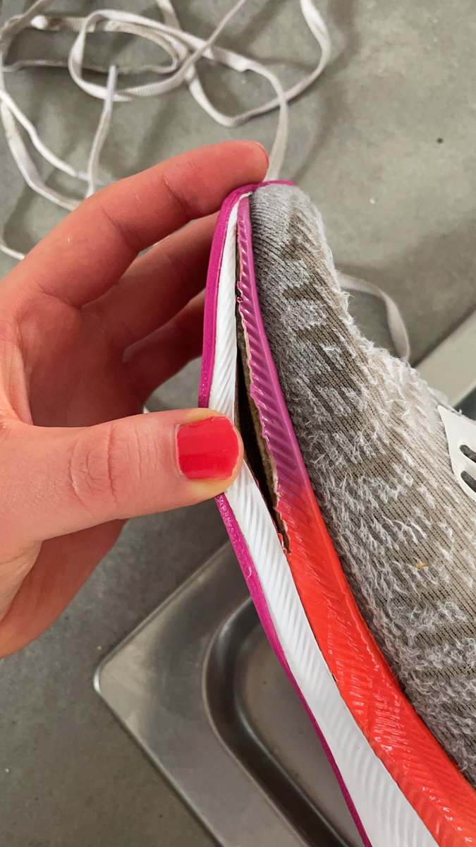 karinamaldon's tweet photo. Really @Nike?! Are they only meant to last 250K!! #CheapQuality #Disappointing #Nike https://t.co/HknfsNo0IO