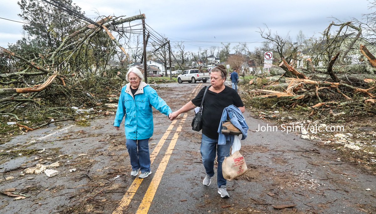johnjspink's tweet photo. UPDATE: 1 dead as ‘catastrophic’ storm slams Coweta- https://t.co/SQaUUWV4er #Coweta #Newnan https://t.co/VRkYvRgcpe
