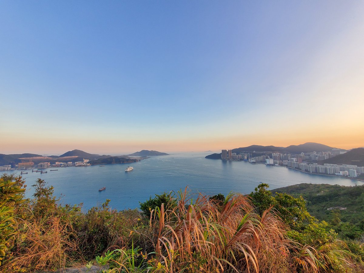 Irisa_tx's tweet photo. @WWS_Haato
E. Asia: Hong Kong
Sunset on Devil's Peak
#HaatoWWTourGuide https://t.co/pPWrtZUPyi