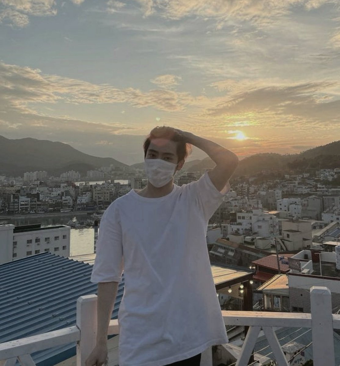 jungvan_'s tweet photo. Gua masih newbie.
Ada yang mau ajarin?

Mutualan? like/rt
Fmbst? Dm saja

#roleplayer #roleplayerindonesia #rptwt #rpkpop https://t.co/vOC49sn8yr