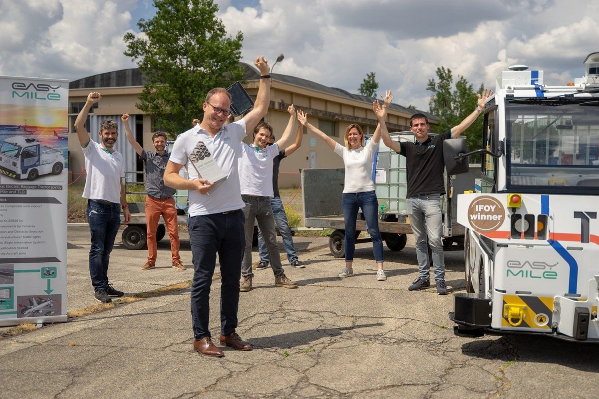 Easy_Mile's tweet image. With this year's @IFOY_AWARD Test Days on now we're looking back to our experience (and win🥇) with #TractEasy as Best #AGV Solution.

Good luck to those participating this year!

#ifoy #ifoyrocks #automated #intralogistics

More about TractEasy here: ow.ly/DzCs50E9lI0