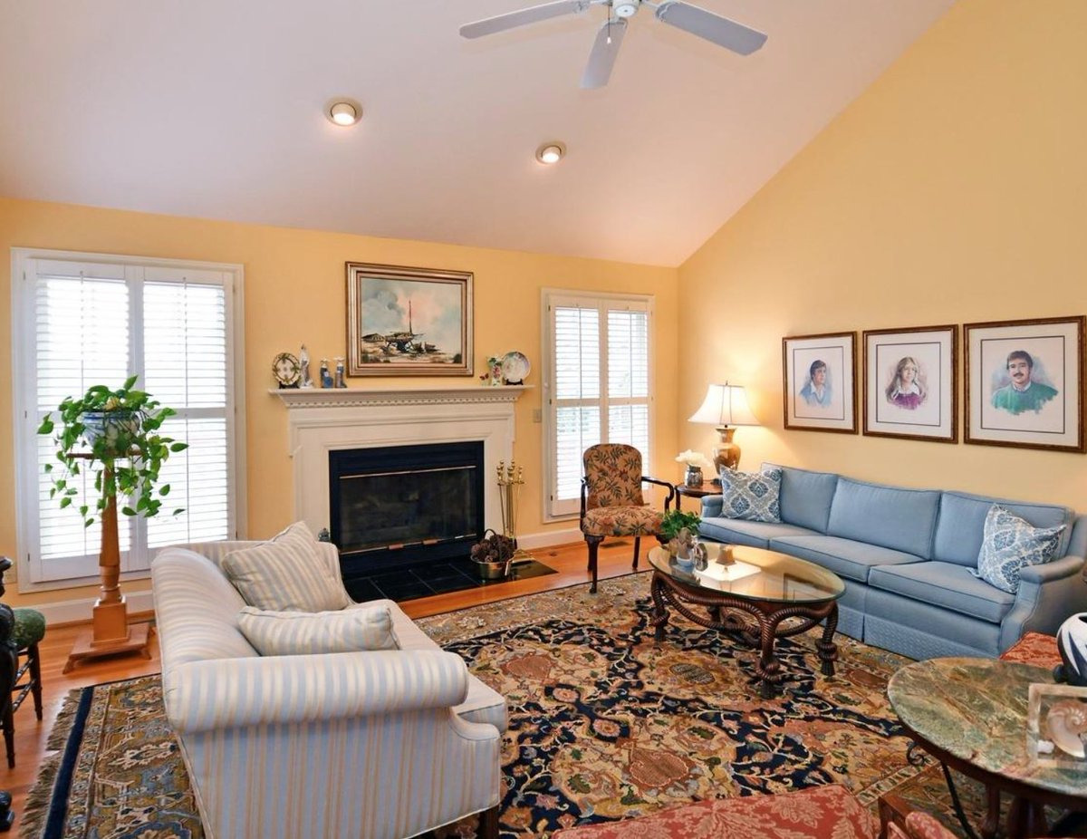 DorgerDiff's tweet photo. Private new listing in Pinehurst Lane of Sycamore Twp. โ four bedrooms, a spacious yard and porch, and a prime location near Kenwood, Montgomery, and Indian Hill Schools. Full listing: https://t.co/A8boJ8VWUH
#dorgerdifference #newlisting #cincyrealestate https://t.co/06T9sqwOoY