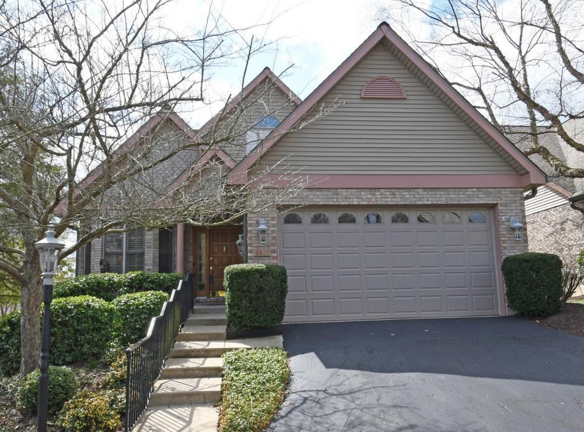 DorgerDiff's tweet photo. Private new listing in Pinehurst Lane of Sycamore Twp. โ four bedrooms, a spacious yard and porch, and a prime location near Kenwood, Montgomery, and Indian Hill Schools. Full listing: https://t.co/A8boJ8VWUH
#dorgerdifference #newlisting #cincyrealestate https://t.co/06T9sqwOoY