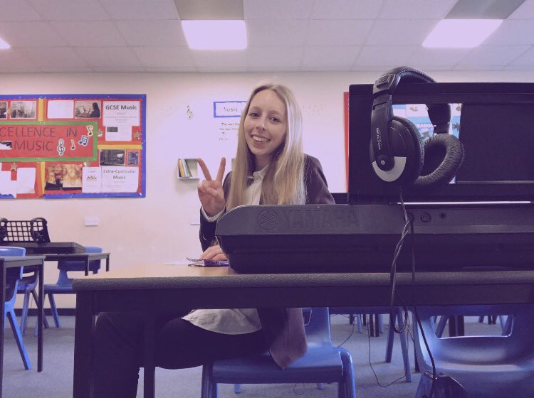 ChurchdownKing's tweet photo. It’s me! Your new Head of House! 👑 Keep an eye out next week at BREAK for the Easter Egg hunt 🍫 GO KING! 🟣 #kinghouse #churchdownschool #kingforthewin https://t.co/hcYdqXLCxG