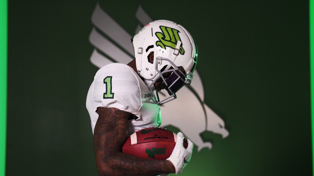 After a great talk with <a href="/MikeBloesch/">Mike Bloesch</a>, I am honored and blessed to have received my first offer from The University of North Texas! #GMG            @CoachA_GHS <a href="/coach_b_smith/">Coach Smith</a> <a href="/GHSMustangsFB/">GHSMustangsFootball</a>