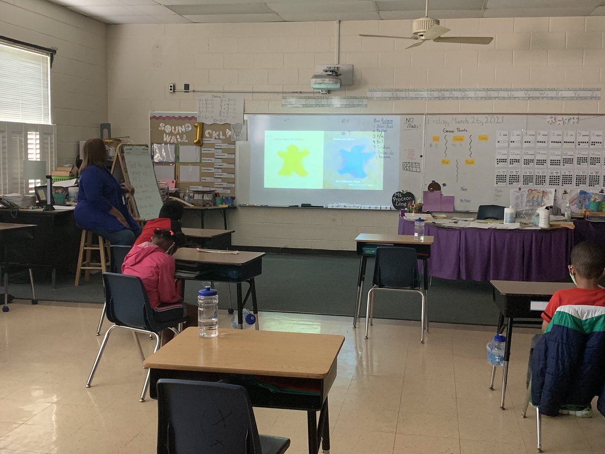 ccw9555's tweet photo. #SELDay @PeckElem1718  1st graders learning about identifying their feelings! @GCS_SEL_Office @AshleyRoseWT https://t.co/qp7Tsmzvzl