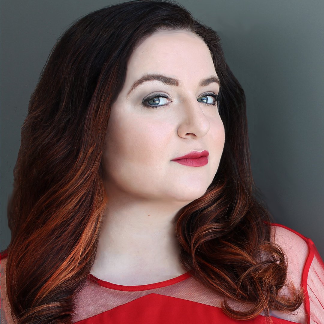 williamjewell's tweet photo. Mezzo-soprano Rachel Barg, incoming #ArtistDiplomaInVoice student, earned her master’s degree in vocal performance at the University of Michigan. She was recently contracted to sing Madre Melchora in the East Coast premiere of “Juana” with #DellArteOpera.❤️🎶 #JewellDoesMusic https://t.co/Nl7Dks67d5