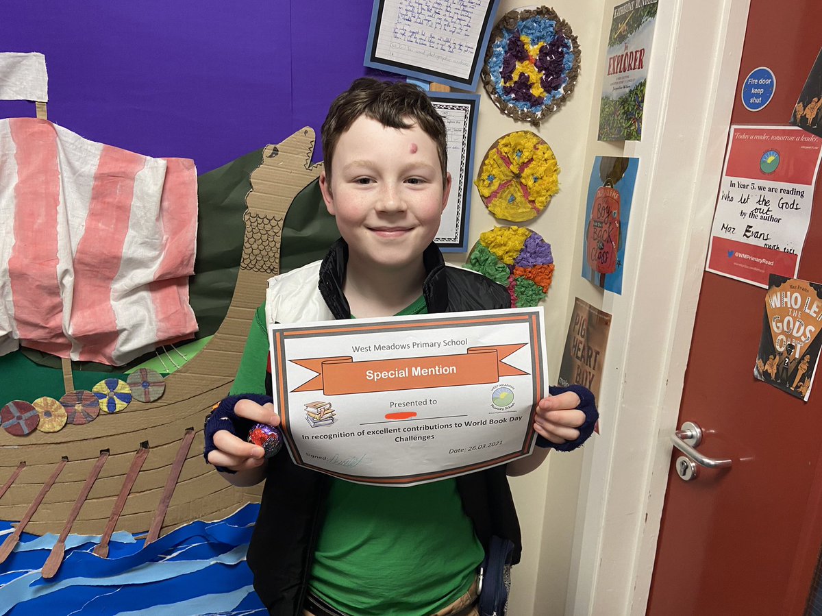 WMPrimaryRead's tweet photo. Well done to these wonderful reading superstars for their contribution to our World Book Day activities! https://t.co/LtXzL1PxrM