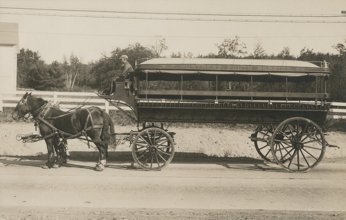 OhrstromLibrary's tweet photo. The Grace Darling is an omnibus wagon that was built by the Concord Carriage Company in 1880. In 1925 it was donated to SPS &amp; used to transport crew teams to and from Long Pond. In 1952 it was donated to the Museum at Stony Brook &amp; was completely conserved. #TBT #ConcordNH https://t.co/sUFWvGSjG6
