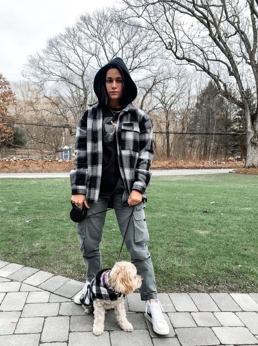 wearmnstrm's tweet photo. We interviewed @alissabutt about her fashion sense, style inspo, and more!

“I am obsessed with jazzing up a simple outfit with some dope accessories...”

https://t.co/KpgmriW8Ty

#tomboy #lesbian #wlw #lesbianstyle #lgbtq #gay #girlswhokissgirls #girlslikegirls https://t.co/FiDfQausrr