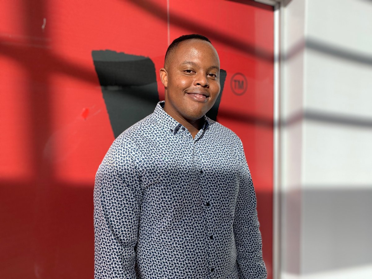 Yfm's tweet photo. The weekend screen time is sorted with #WhatsHotOnTheStreets on #TheBestDrive. Give it up to @Yazzthestudent for the last time on Y. https://t.co/NipiXZ4VwP