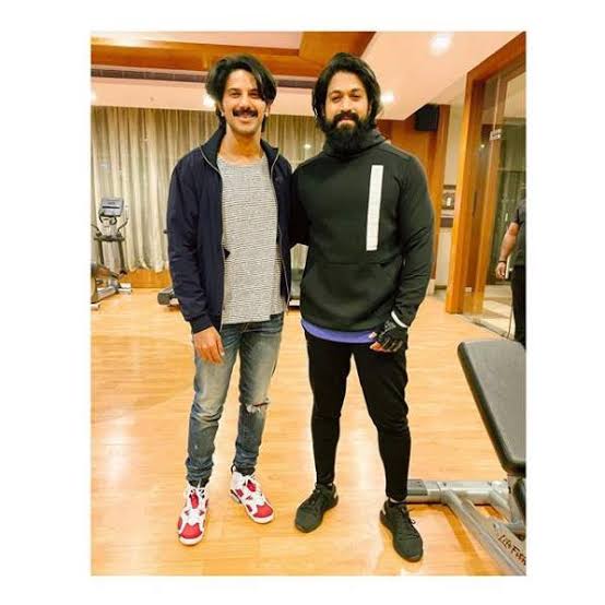 Yashbalaga's tweet photo. #KurupMovie Teaser Looks Amazing. Appearance of @dulQuer Sir is Flashy. 
BGM Is Thrilling 🔥
All The Best To Team @KurupMovie Behalf Of @TheNameIsYash BOSS Fans.
Link : https://t.co/0QdgHTtcf7 
@sobhitaD @DulquerTrends_
@Dulquer_FC 
#KGFChapter2 #KGFChapter2EraFormJuly16 
#Kurup https://t.co/P9zjrVyrTs