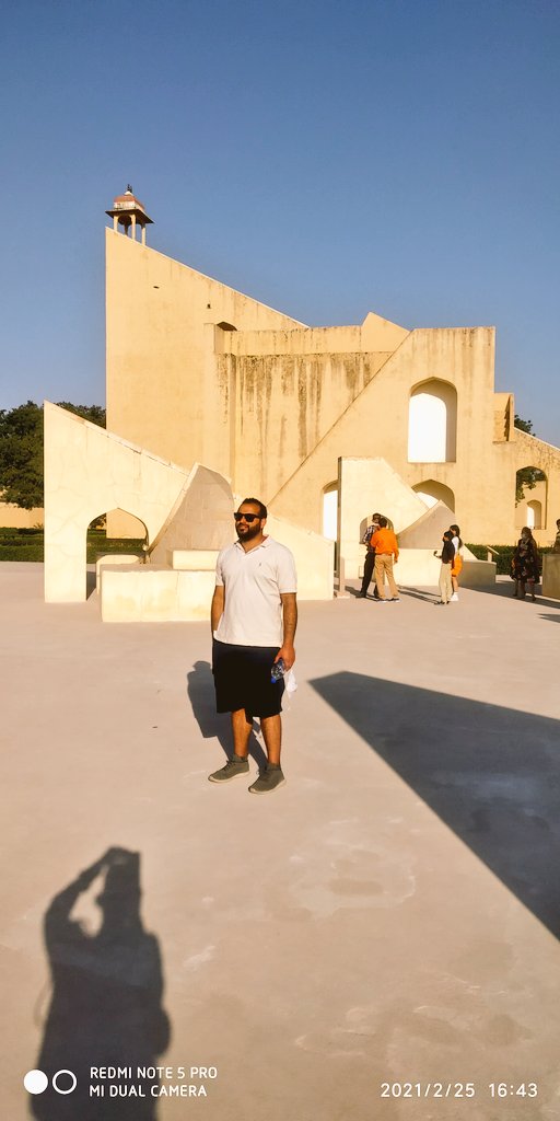 SuhailBashirP's tweet photo. #Gnomon #Sundail #JantarMantar https://t.co/wiNb11RSBh
