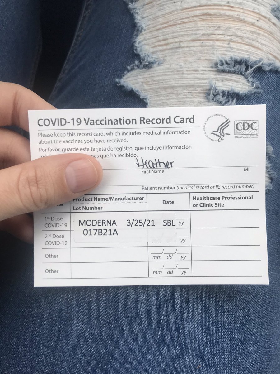 HGardewine's tweet photo. Got my first vaccine yesterday! 💪🏻 https://t.co/Ii8WykcXNF