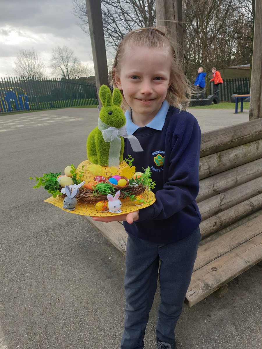 Juliedawsonpret's tweet photo. Happy Easter 🐣 
@MPSClass7 https://t.co/cy71Y8OqLB